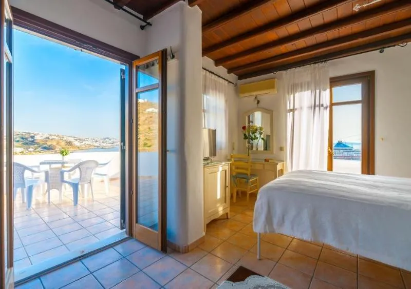 FAMILY ROOM CAPACITY 4 Room, Paradision, Mykonos