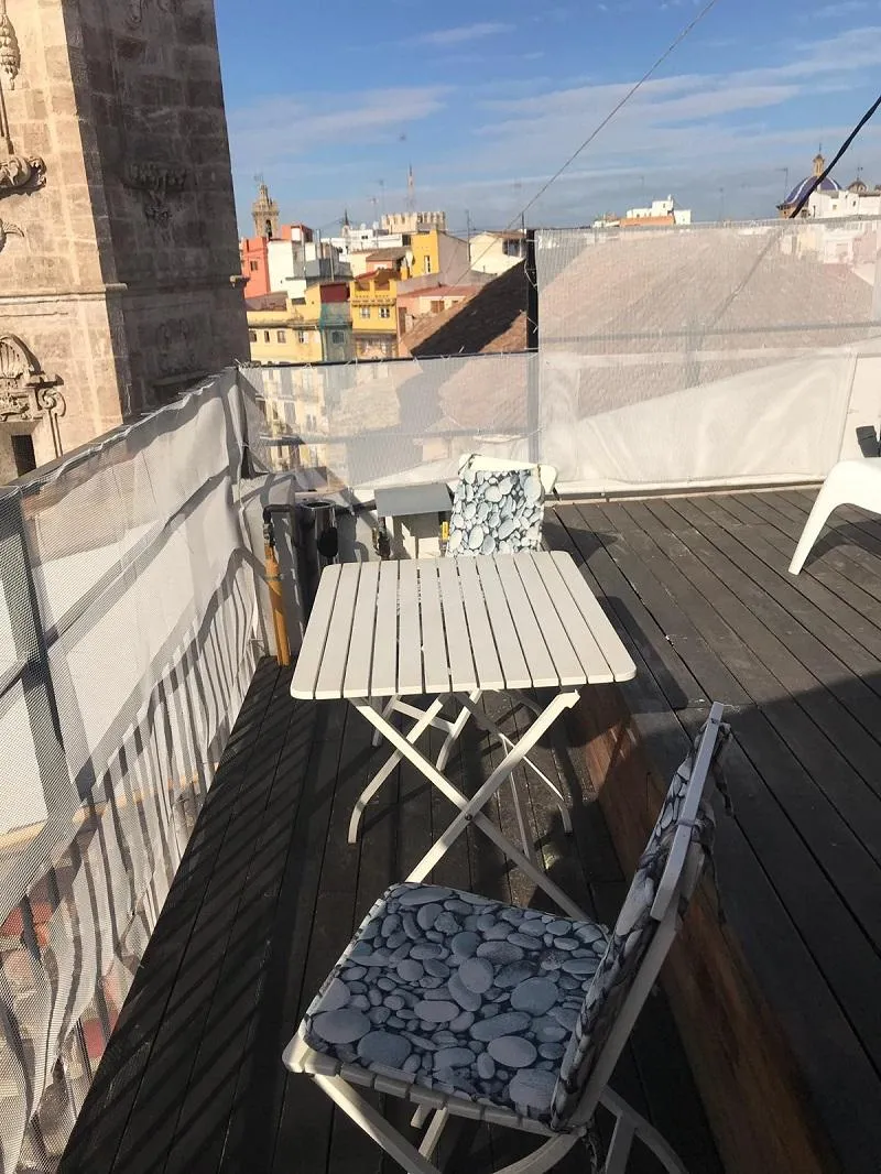 Room, El Siglo, Valencia