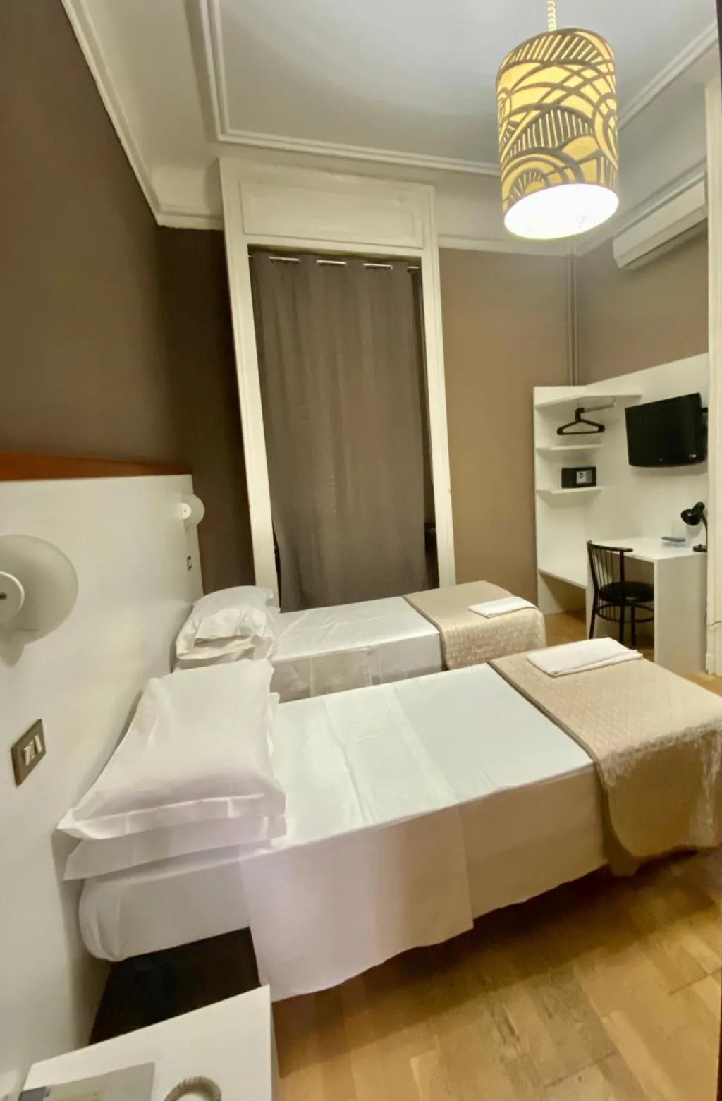 TWIN STANDARD Room, Hotel Bogart, Milan