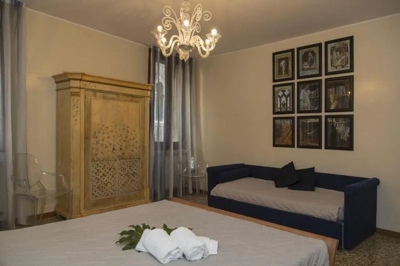 General view, Taverna San Lio, Venice