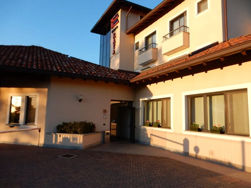 General view, Raya Hotel Motel, Milan