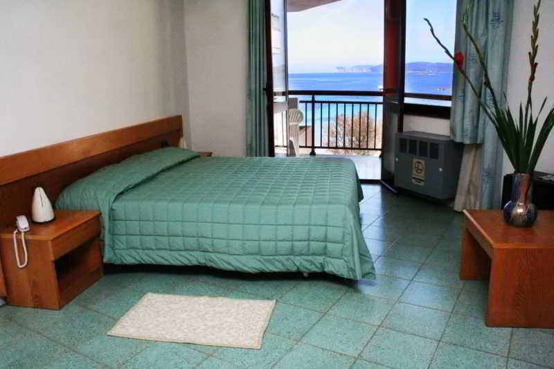 Room, Soleado, Alghero