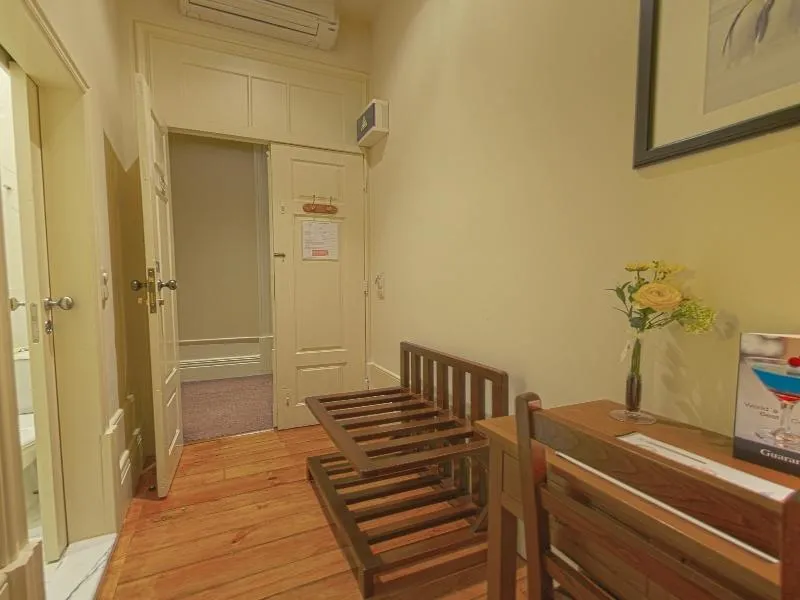 SINGLE STANDARD Room, Aliados, Porto