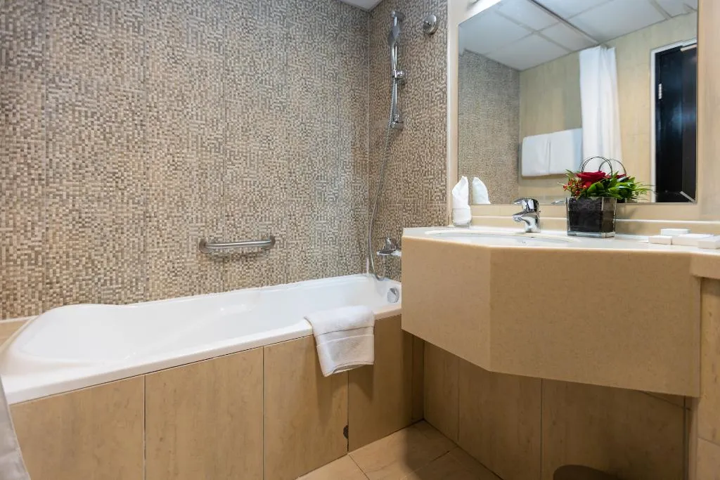 DOUBLE SUPERIOR Room, The Apartments Dubai World Trade Centre, Dubai