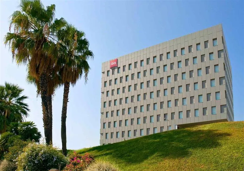 General view, ibis Barcelona Santa Coloma, Barcelona