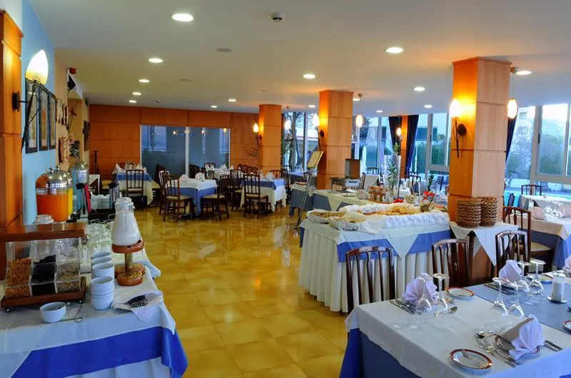 Restaurant, Duas Torres, Madeira