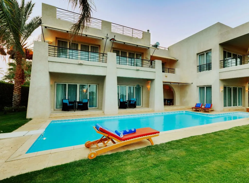 Pool, Grand Rotana Resort & Spa, Red Sea Riviera