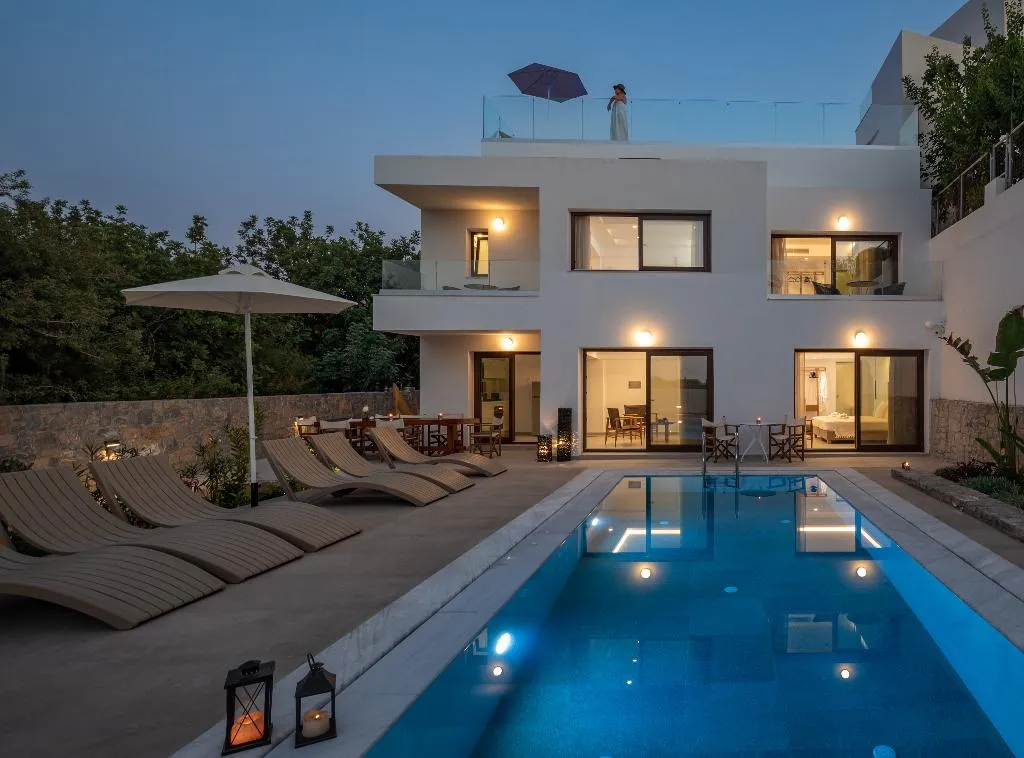 VILLA SUPERIOR FOUR BEDROOMS Room, Mika Villas & Suites, Crete