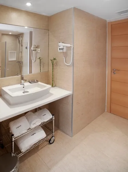 APARTMENT PREMIUM Room, Lugaris Rambla, Barcelona