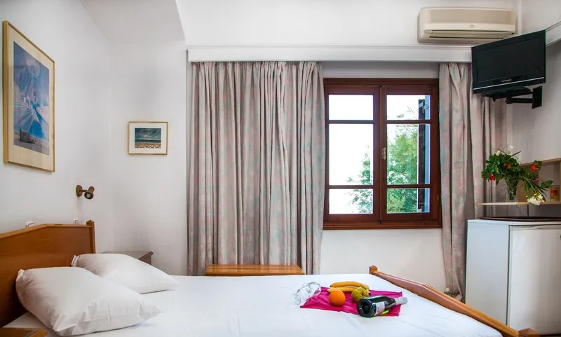 Double or Twin ECONOMY Room, Irini's Rooms Fteoura, Santorini