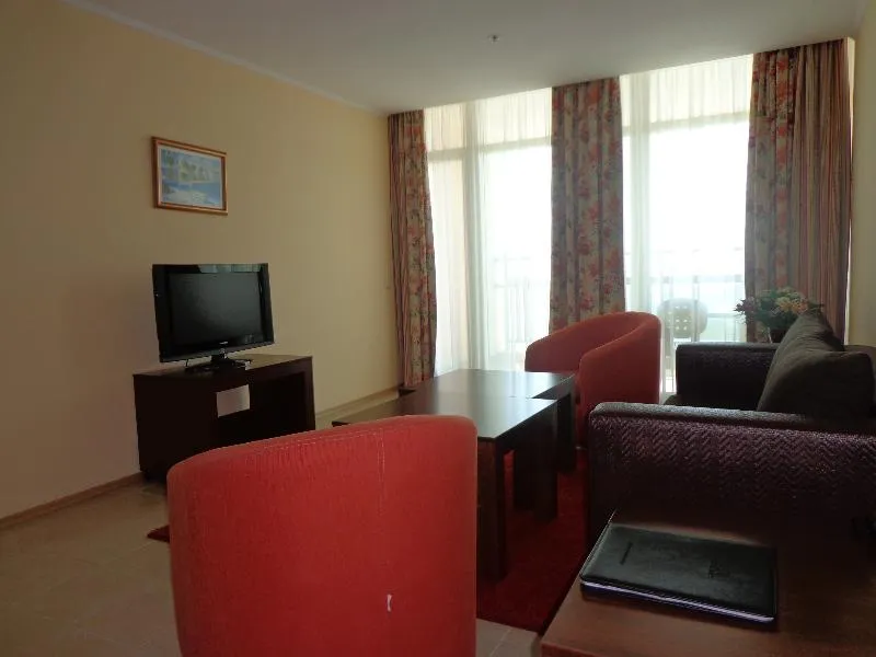 APARTMENT SEA VIEW TWO BEDROOMS Room, Sunset Resort, Bourgas