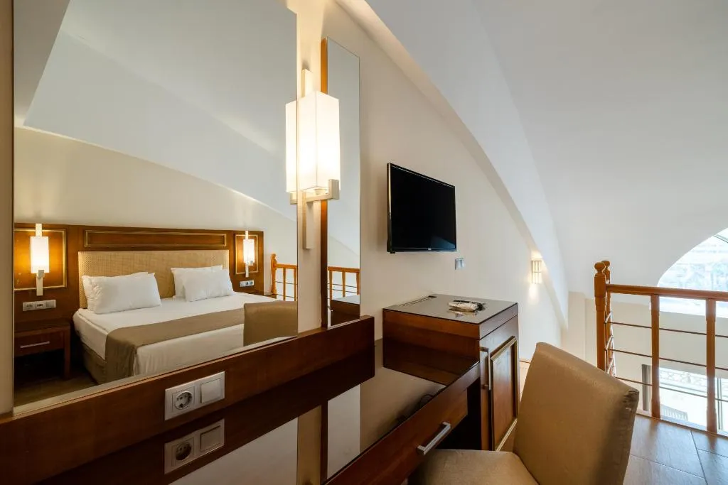 Room, Crystal Prestige Pearl Collection, Antalya