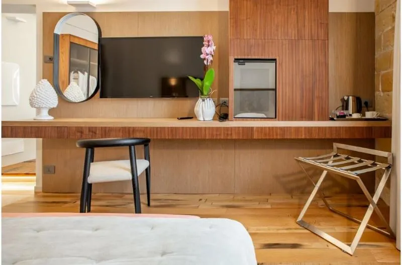 SUITE KING BED WITH JACUZZI Room, Villa Favorita Hotel & Events, Palermo