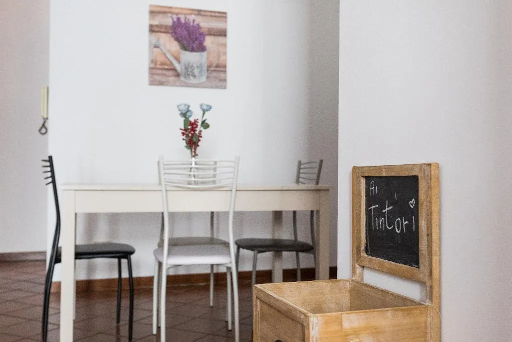 APARTMENT CAPACITY 6 Room, B&B Ai Tintori, Palermo