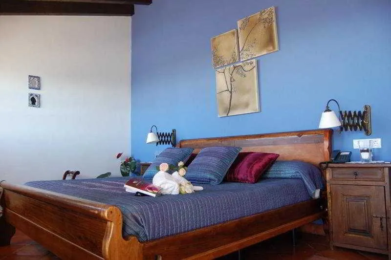 Room, La Fuente del Sol, Andalucia