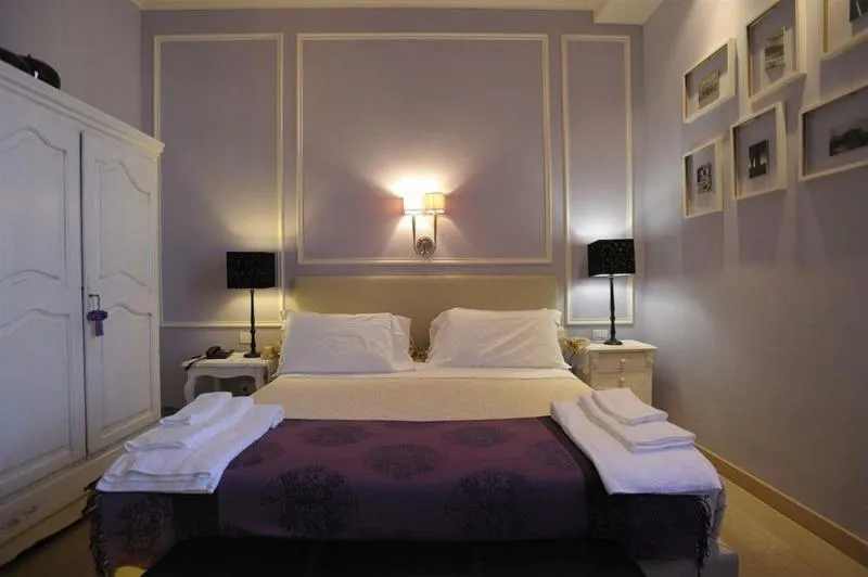 Room, B&B with a View La Dimora degli Angeli, Florence