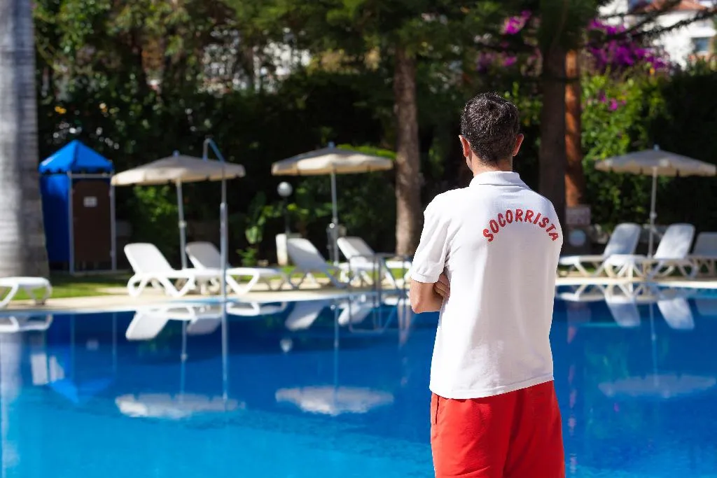 Pool, Masaru, Tenerife