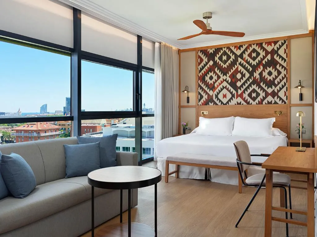 JUNIOR SUITE DELUXE Room, H10 Marina Barcelona, Barcelona