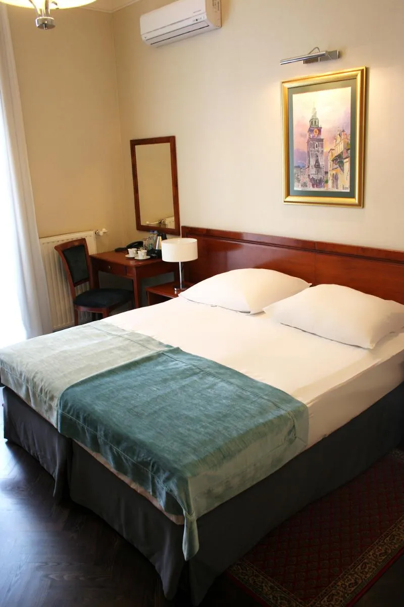Double or Twin STANDARD Room, Senacki, Krakow
