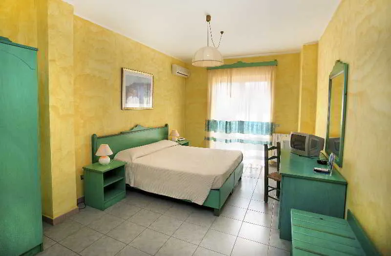 Room, Smeraldo, Olbia