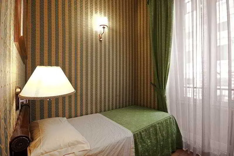 SINGLE STANDARD Room, Gambrinus, Rome