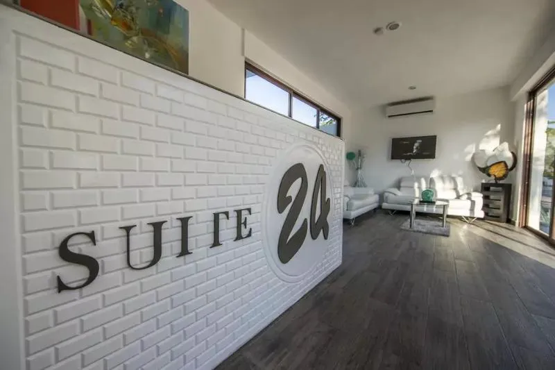 Lobby, Suite 24, Playa Del Carmen