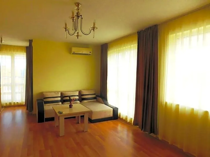 Lobby, Darius Apartments, Bourgas