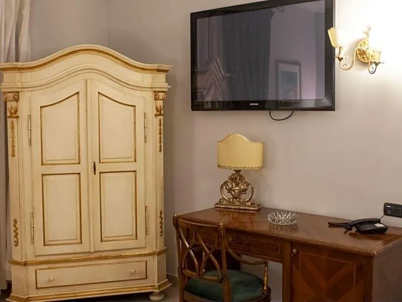 Lobby, Hotel Serena, Naples