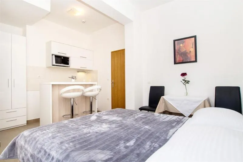 STUDIO STANDARD Room, Villa Pinocchio, Split