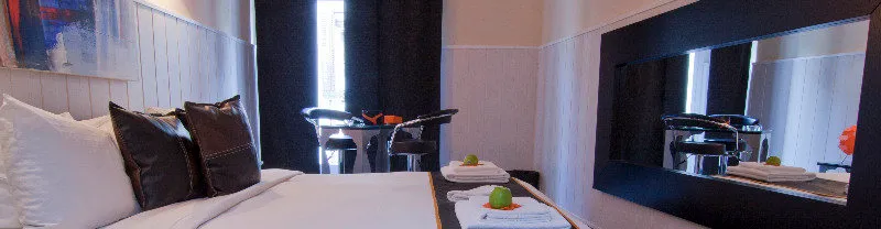 Room, Oxum, Madrid