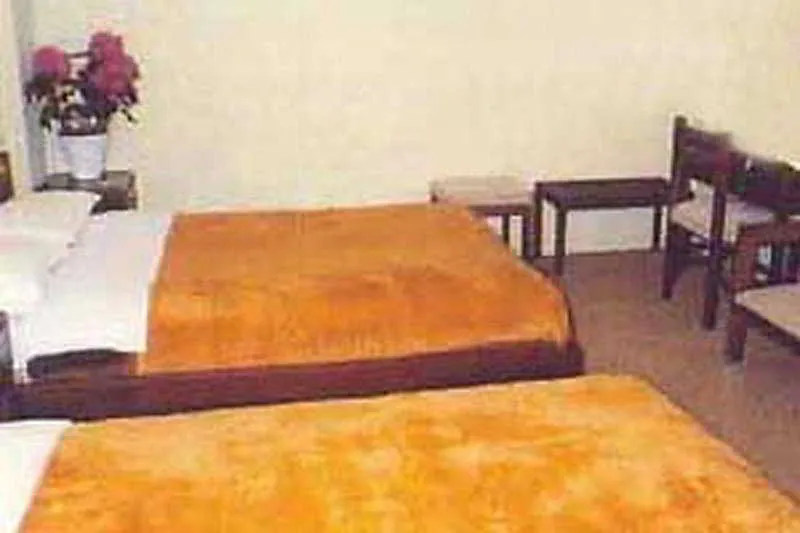 Room, Titania, Kos