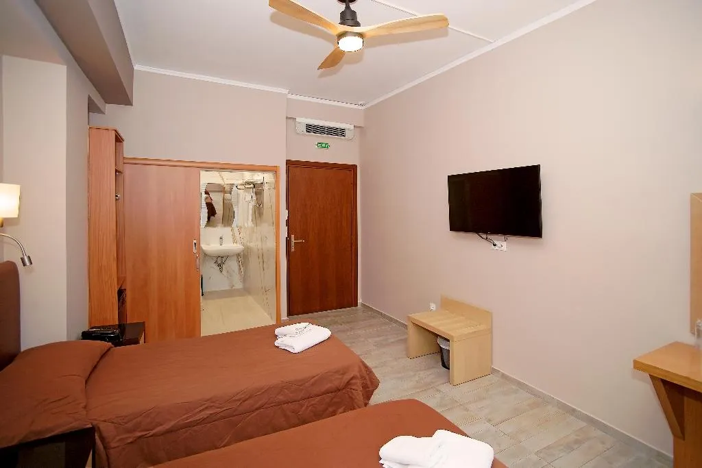 Double or Twin Accessible Room, Kyparissia Beach, Athens