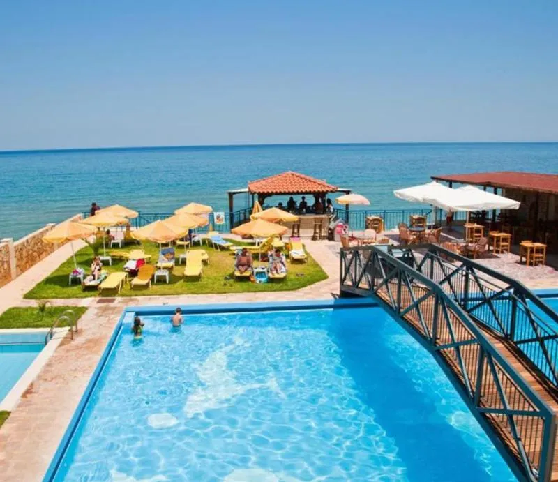 Pool, Ekavi Beach, Crete