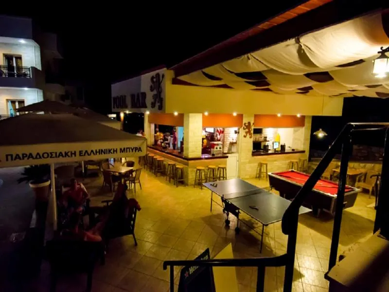 Bar, Real Palace, Crete