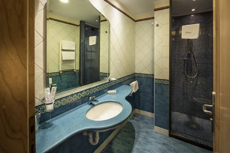 DOUBLE COMFORT SEA VIEW Room, Sorriso Thermae Resort & Spa, Naples