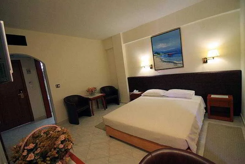 Room, Liberty CRE, Crete