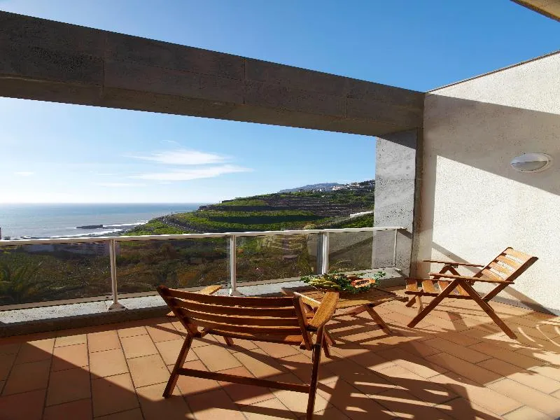 SINGLE SEA VIEW WITH BALCONY Room, Escola, Madeira