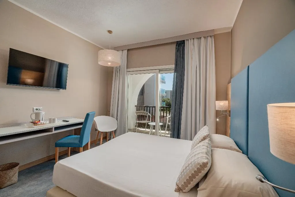 TRIPLE CLASSIC WITH BALCONY Room, Hotel Calabona, Alghero