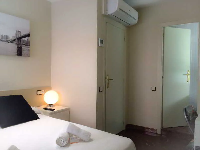 Room, Barcelona City Street Hostal, Barcelona