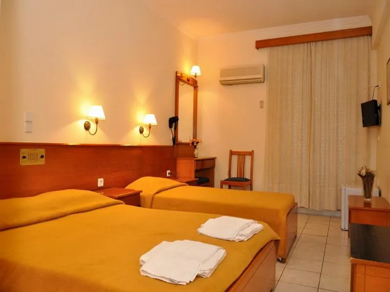 TRIPLE STANDARD Room, Andreolas Beach Hotel, Zante