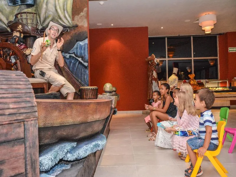 Restaurant, Family Club Princess, Playa Del Carmen