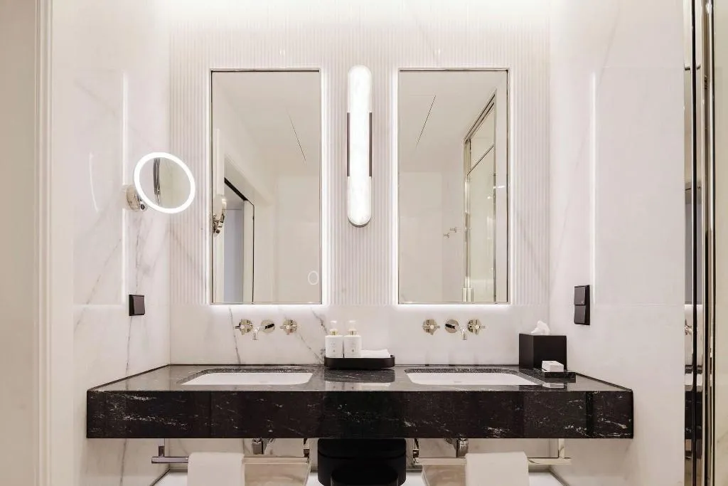 Room, Lisbon Chiado Hotel & Spa, Lisbon