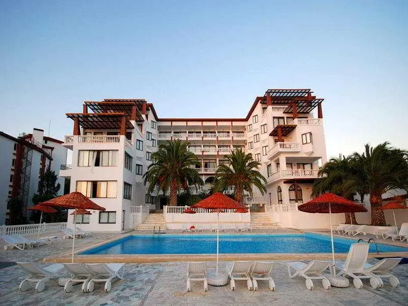 Pool, Kerasus, Izmir