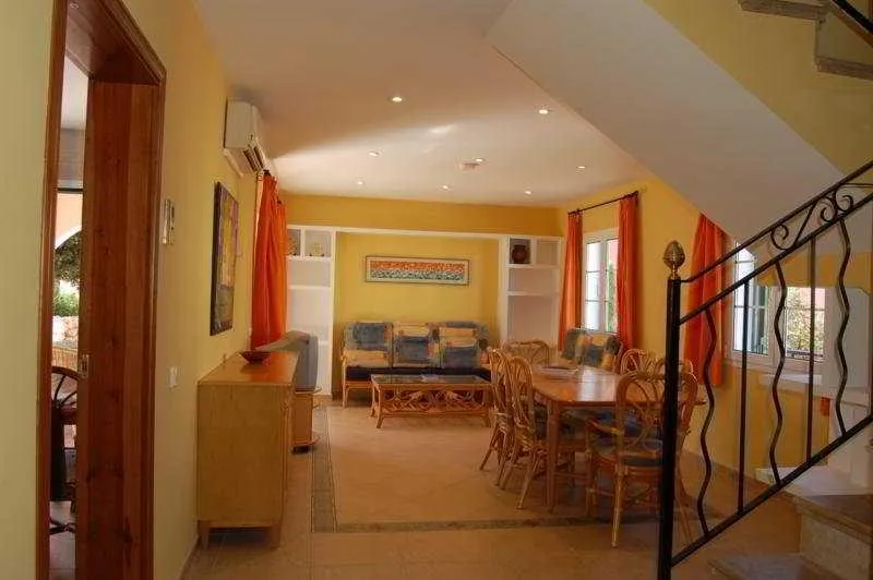 VILLA FOUR BEDROOMS Room, Cala Galdana Villas, Menorca