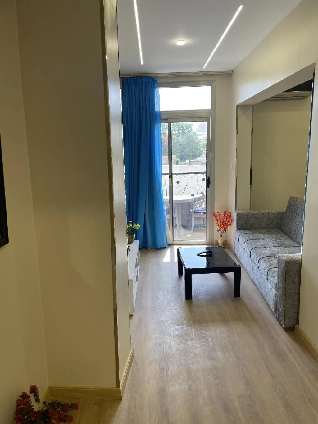 JUNIOR SUITE SUPERIOR WITH BALCONY Room, Pyramids View Inn, Cairo