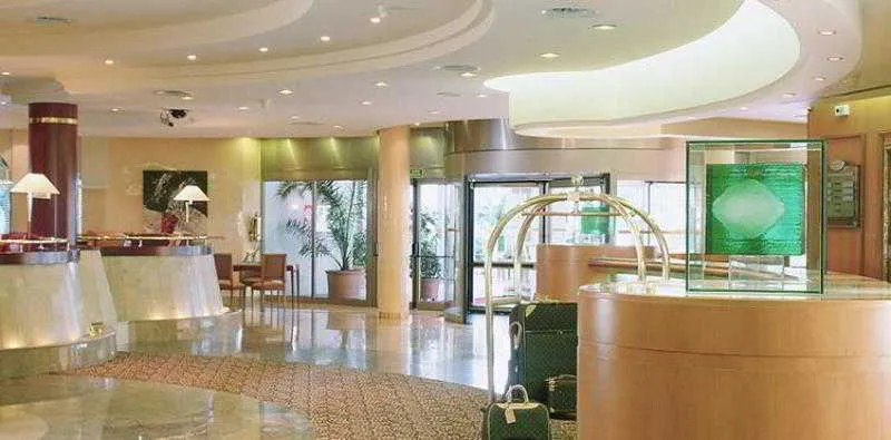 Lobby, Pullman Madrid Airport Feria, Madrid