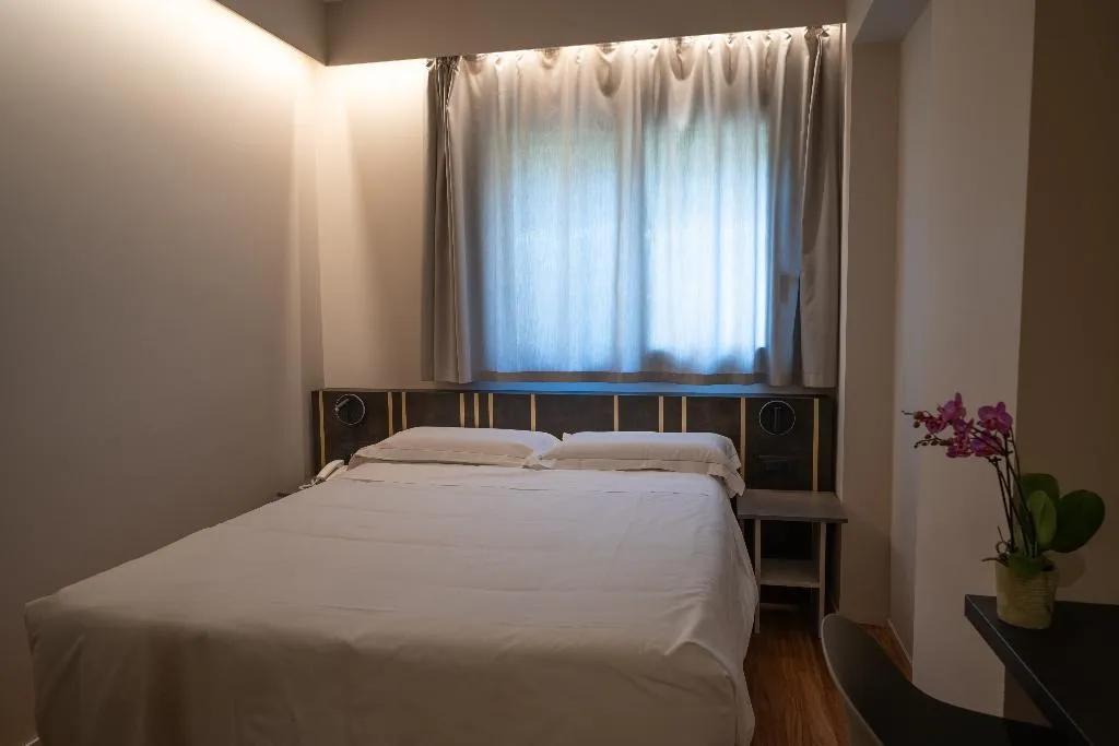 SINGLE STANDARD Room, Plaza Hotel Catania, Catania