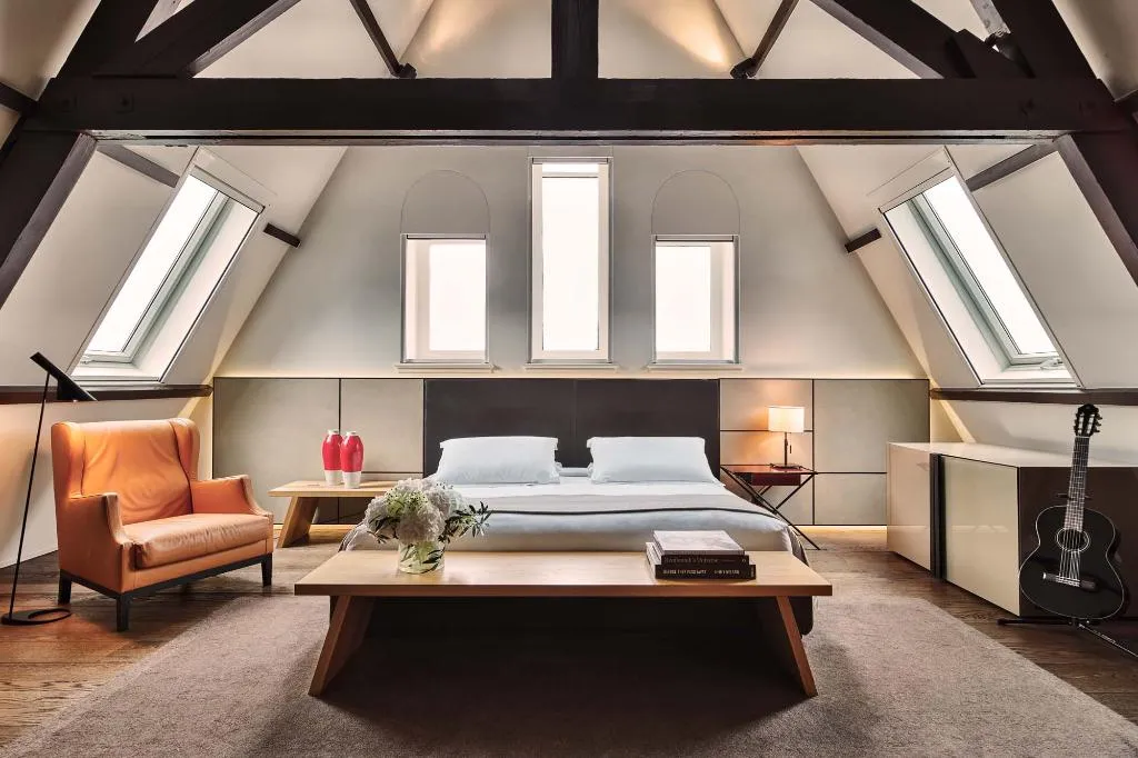 SUITE STANDARD Room, Mandarin Oriental Conservatorium, Amsterdam, Amsterdam