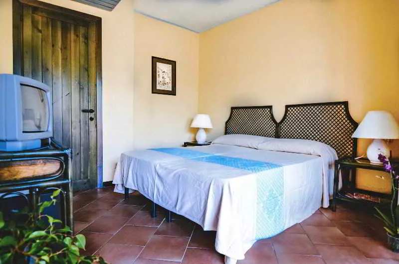 Room, Falkensteiner Resort Capo Boi, Cagliari