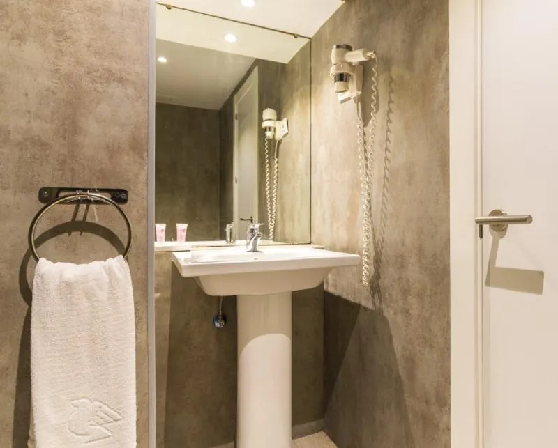 STUDIO STANDARD Room, Apartamentos Recoletos, Madrid